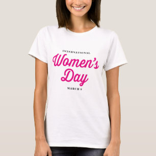 Aussagen-T-Shirt der rosa internationalen Frauen T-Shirt