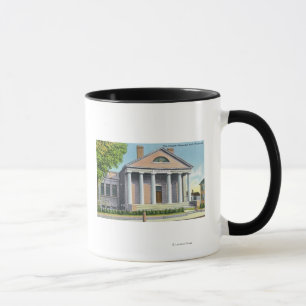 Außenansicht der Gedenkhalle Pilgrim Tasse