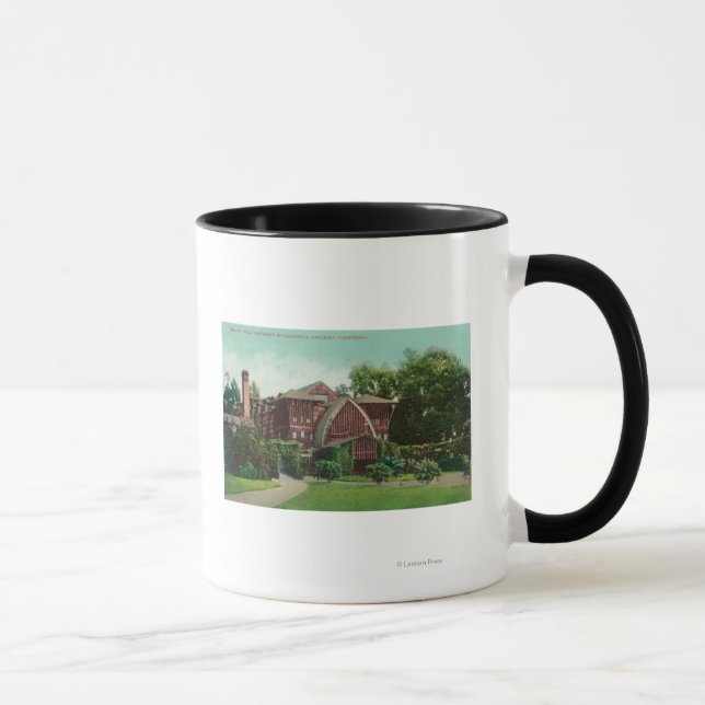 Außenansicht der Hörsaal, U der Zentraleinheit Tasse (Rechts)