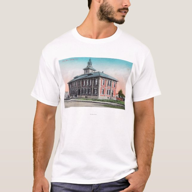 Außenansicht der Stadt HallSalinas, CA T-Shirt (Vorderseite)
