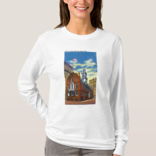 Außenansicht des alten Staats-Hauses T-Shirt