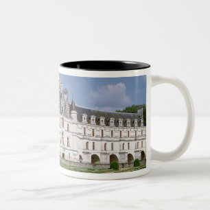 Außenansicht des Donjon Zweifarbige Tasse