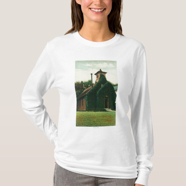 Außenansicht des Efeus bedeckte Kapelle, T-Shirt (Vorderseite)