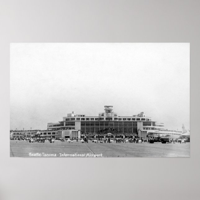 Außenansicht des Flughafens Seattle-Tacoma Poster (Vorne)