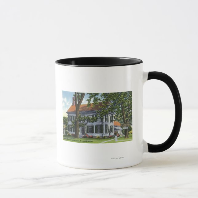 Außenansicht des Harriet Beecher Stowe House Tasse (Rechts)