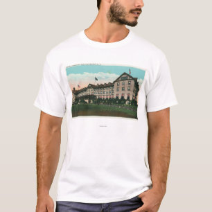 Außenansicht des Hotels Champlain T-Shirt
