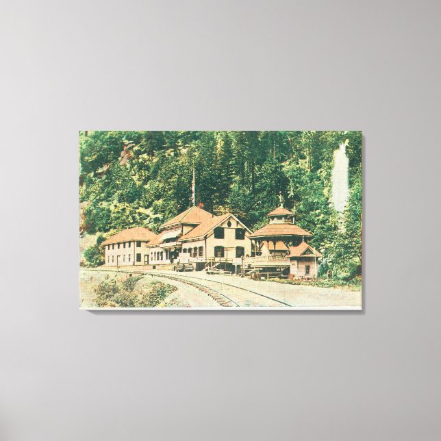 Außenansicht des ResortShasta Springs, CA Leinwanddruck (Vorderseite)