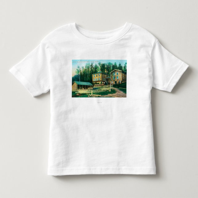 Außenansicht des Schulhauses und -post Kleinkind T-shirt (Vorderseite)