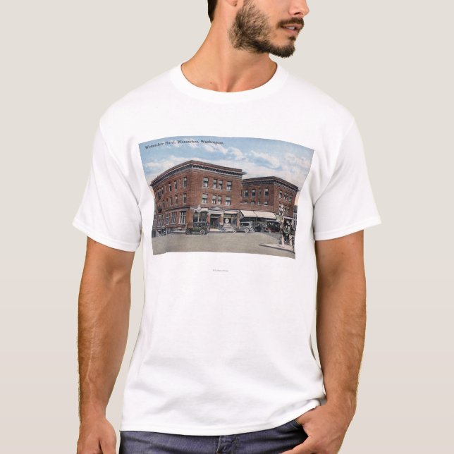 Außenansicht des Wenatchee Hotels T-Shirt (Vorderseite)
