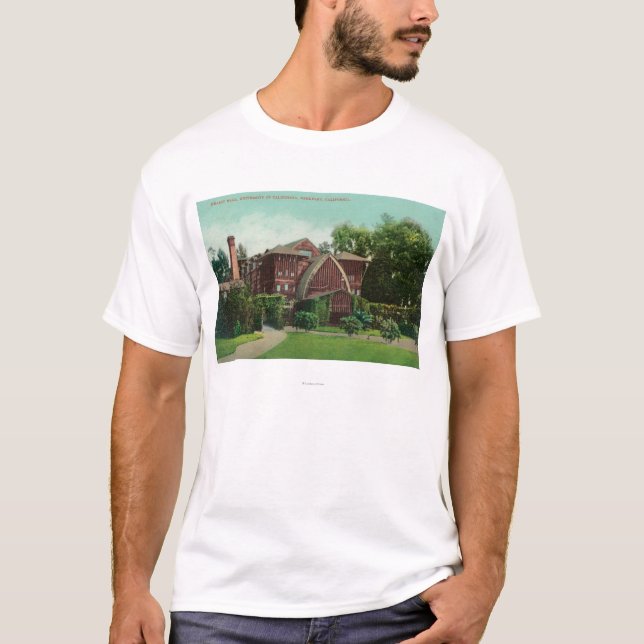 Außenansicht von Hearst Hall, U von CA T-Shirt (Vorderseite)