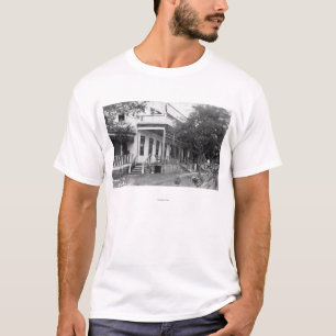Außenansicht von Twana Taverne T-Shirt