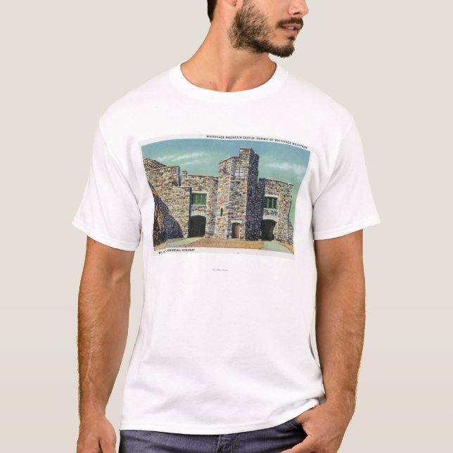 Außenansicht von Whiteface Mt Schloss T-Shirt (Vorderseite)