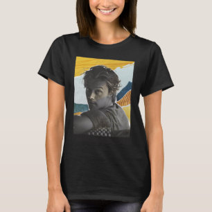 Außensaison 3 JJ Maybank Mixed Media Collag T-Shirt