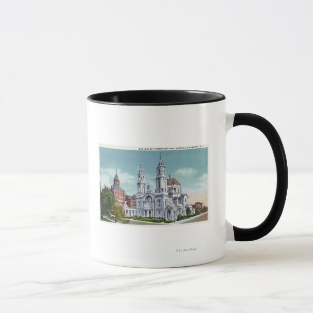 Äußere Sicht auf unsere Dame des Sieges Nat'l Tasse (Rechts)