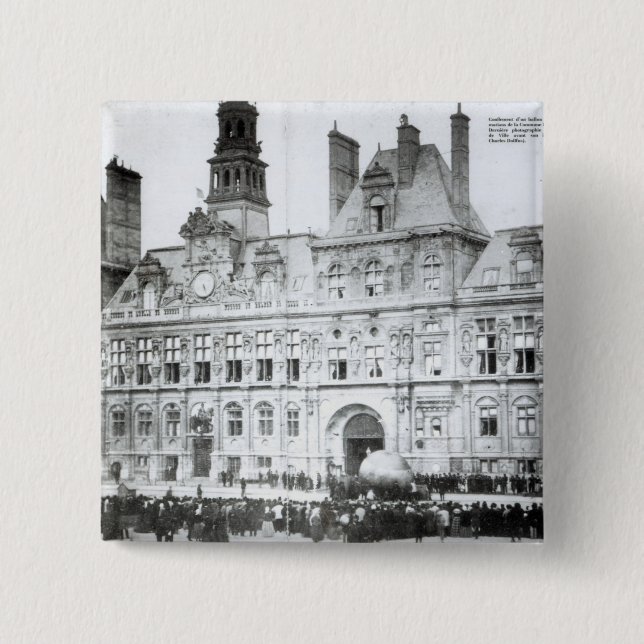 Außerhalb des Hotels de Ville Button (Vorderseite)