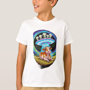 Außerirdischen entführen Kühe, aber die Kuh sieht  T-Shirt
