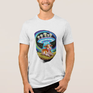 Außerirdischen entführen Kühe, aber die Kuh sieht Tri-Blend Shirt