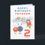 Außerirdischen Raumzeitalter 2 Geburtstagsraum Wei Karte<br><div class="desc">Senden Sie einen 2 Jahre alten Fan des Weltraums dieses Design eines Raumschiffs,  niedliche Alien Zeichen und Mond und Sterne auf einem weißen Hintergrund. Personalisieren Sie den Text einfach nach Ihren eigenen Anforderungen.</div>