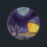 Außerirdischen zur Vintagen Science Fiction auf de Button<br><div class="desc">Vintage Illustration futuristische Science Fiction Außerirdischen und Roboter im Weltraumbild. Ein klassisches Comic-Buch-Design mit freundlichen Alien-Astronauten auf einem fremden Planeten oder Mond auf einer Raumstation,  die auf der Erde herauf und winkt. Sterne funkeln am Nachthimmel.</div>