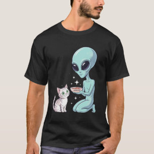 Außerirdischer füttert Katze T-Shirt