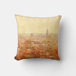 Aussicht auf Barcelona im Grunge und Retro-Stil. B Kissen