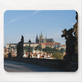 Aussicht auf das Schloss von der Karlsbrücke in Pr Mousepad
