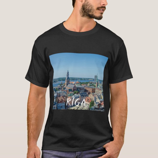 Aussicht auf das Stadtzentrum von Riga von oben T-Shirt (Vorderseite)