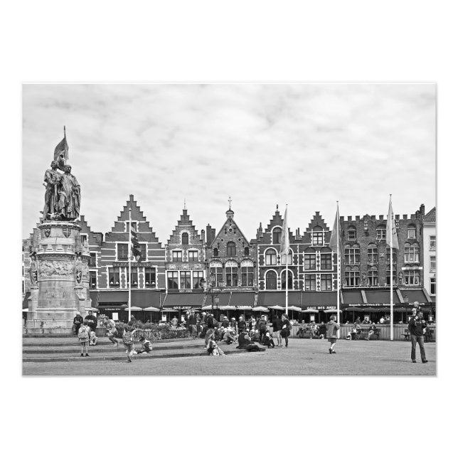 Aussicht auf den Grote Markt in Brügge Fotodruck (Vorne)