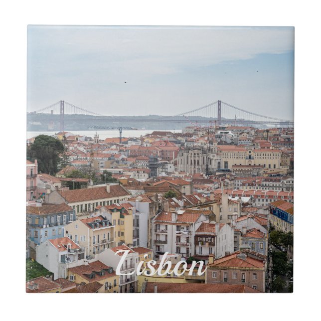 Aussicht auf die Altstadt von Lissabon und die Brü Fliese (Vorderseite)