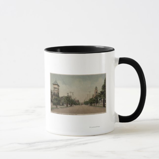 Aussicht auf die Cajon Street mit vier Kirchen Tasse (Rechts)