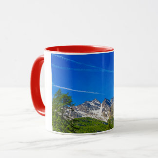 Aussicht auf die Drei-Levanne-Berge-Tasse Tasse
