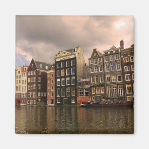 Aussicht auf die einzigartige Architektur und gepf Magnet