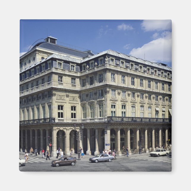 Aussicht auf die Fassade des Theaters Francais Magnet (Vorne)