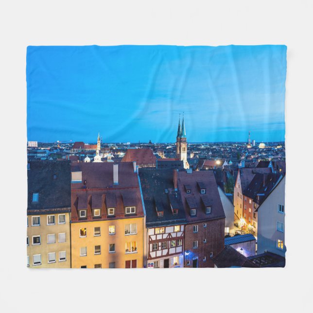Aussicht auf die Nürnberger Altstadt in der Nacht Fleecedecke (Vorderseite (Horizontal))