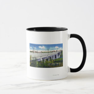 Aussicht auf die Queen City Bridge Tasse