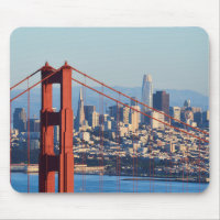 Aussicht auf San Francisco durch die Golden Gate B