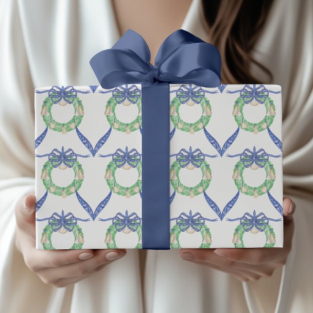 Austerne Weihnachtskränze im Wasserfarbene Küstens Geschenkpapier (Von Creator hochgeladen)