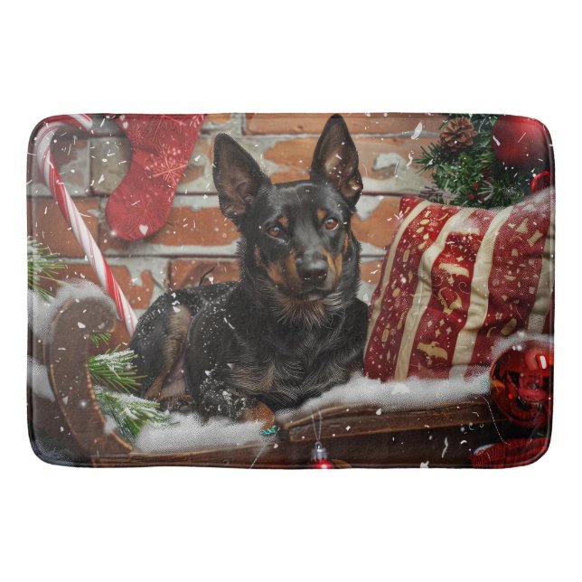 Australian Kelpie Dog Christmas Festive Badematte (Vorderseite)