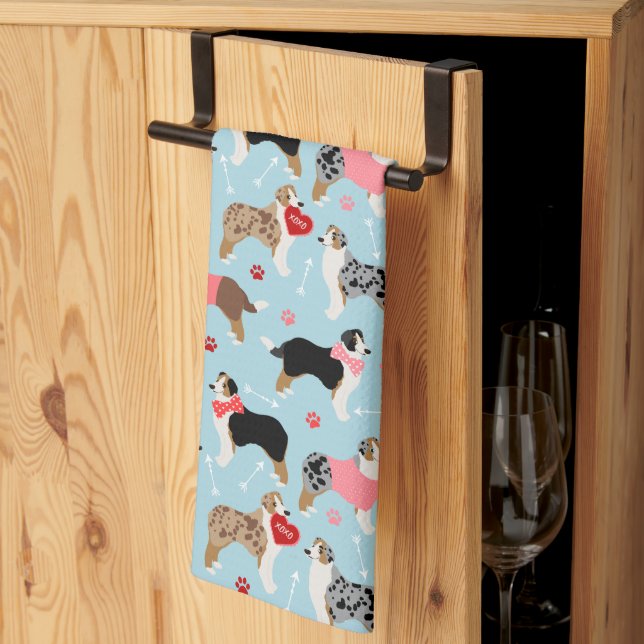 Australian Shepherd Valentine Pattern Geschirrtuch (Drittel gefaltet)
