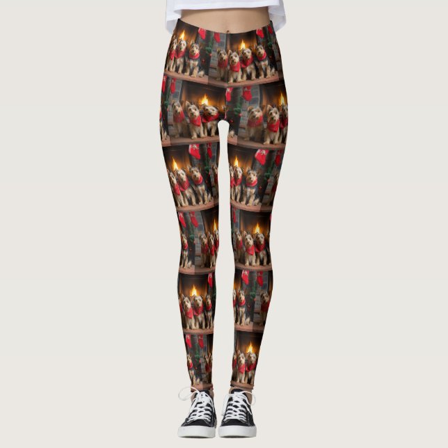 Australian Terrier by Fireplace Christmas Leggings (Vorderseite)