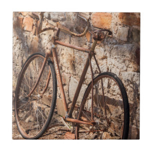 Australien, Clare Valley, Sevenhill, altes Fahrrad Fliese