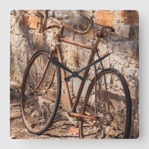 Australien, Clare Valley, Sevenhill, altes Fahrrad Quadratische Wanduhr