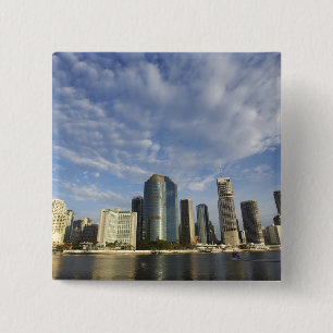 Australien, Queensland, Brisbane, Wolkenkratzer un Button