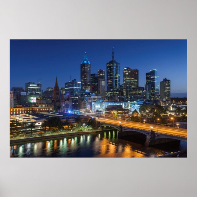 Australien, Victoria, Melbourne, Skyline mit Poster (Vorne)