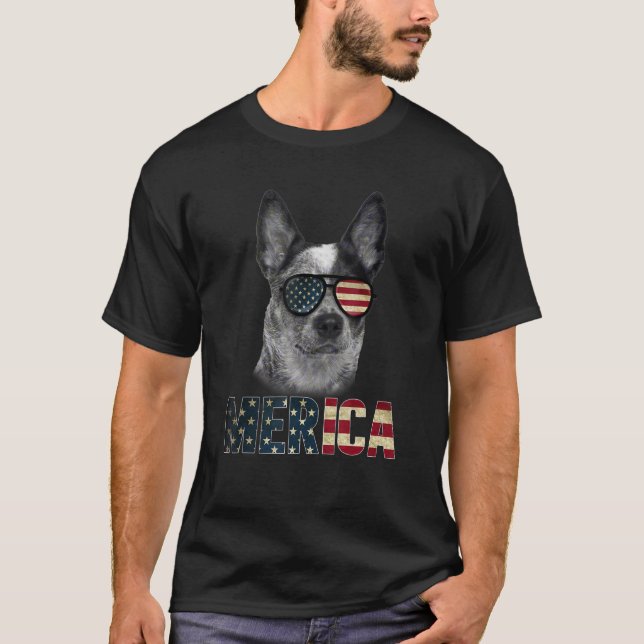 Australische Rinder Hunde Sonnenbrille USA Flagge  T-Shirt (Vorderseite)