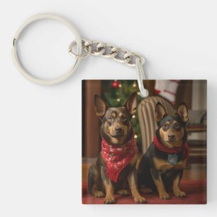 Australischer Kelpie am Kamin Weihnachten Schlüsselanhänger