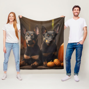 Australischer Kelpie-Welpe Herbstfreude Kürbis Fleecedecke