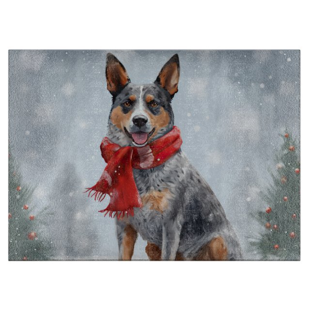 Australischer Rinderhund im Schnee Weihnachten Schneidebrett (Vorderseite)