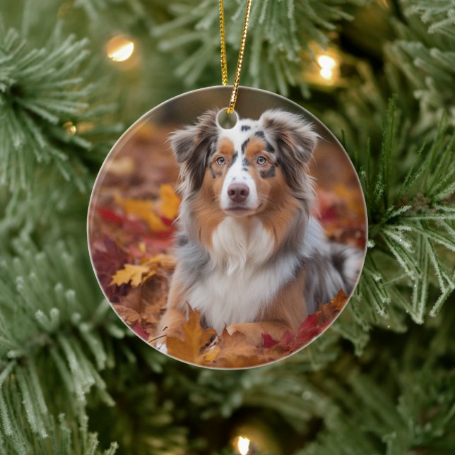 Australischer Schäferhund im Herbstfall Inspiriert Keramik Ornament (Baum)