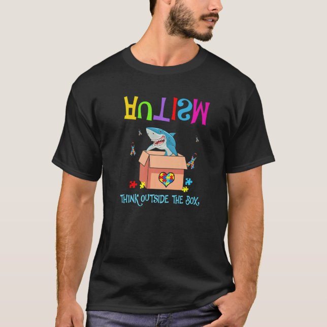 Autismus außerhalb der Box Haifisch Autismus Bewus T-Shirt (Vorderseite)